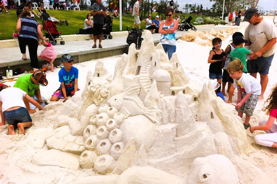 Sand art for people with disabilities, Community